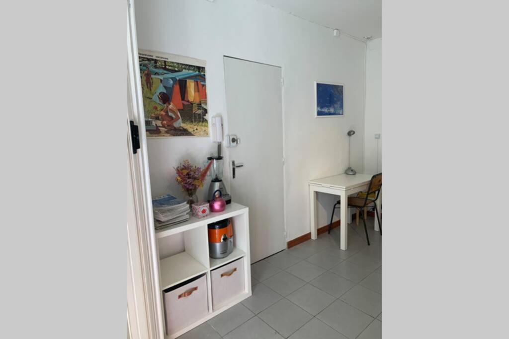 Charming Studio With Patio In The Heart Of Μασσαλία Εξωτερικό φωτογραφία