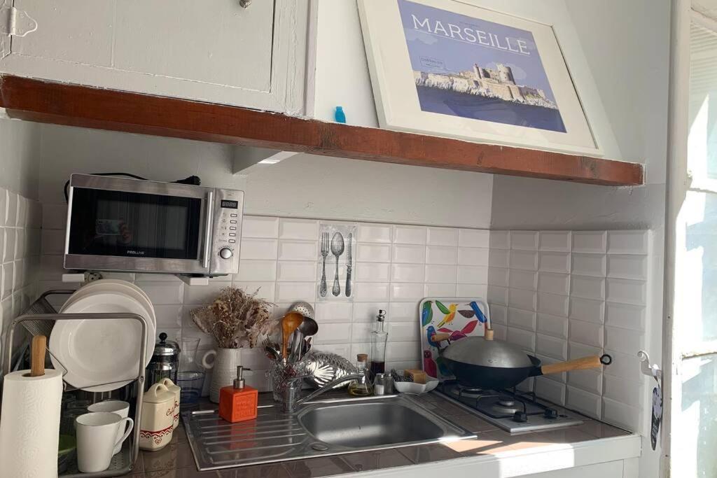 Charming Studio With Patio In The Heart Of Μασσαλία Εξωτερικό φωτογραφία